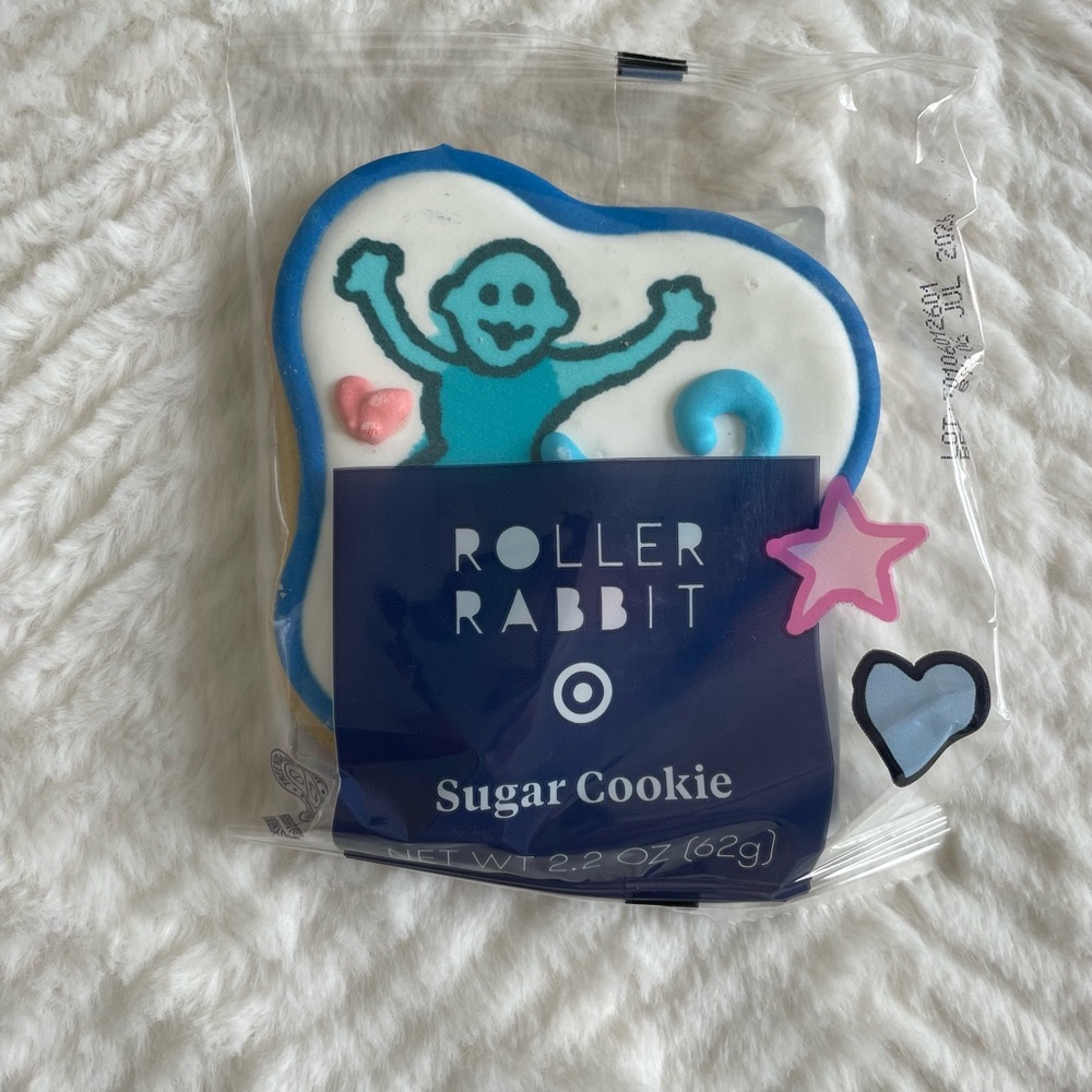 Roller Rabbit x Target Colored Pencils FREE GIFT - Picture 6 of 10